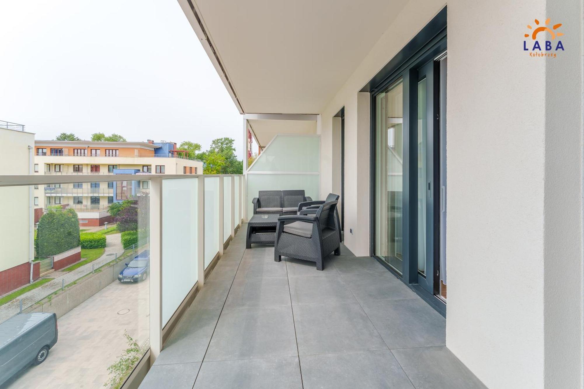 Laba Kolobrzeg Apartamenty Kollataja Z Parkingiem Luaran gambar