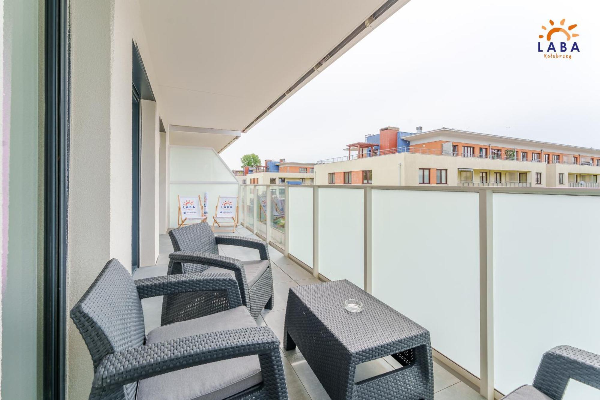 Laba Kolobrzeg Apartamenty Kollataja Z Parkingiem Luaran gambar