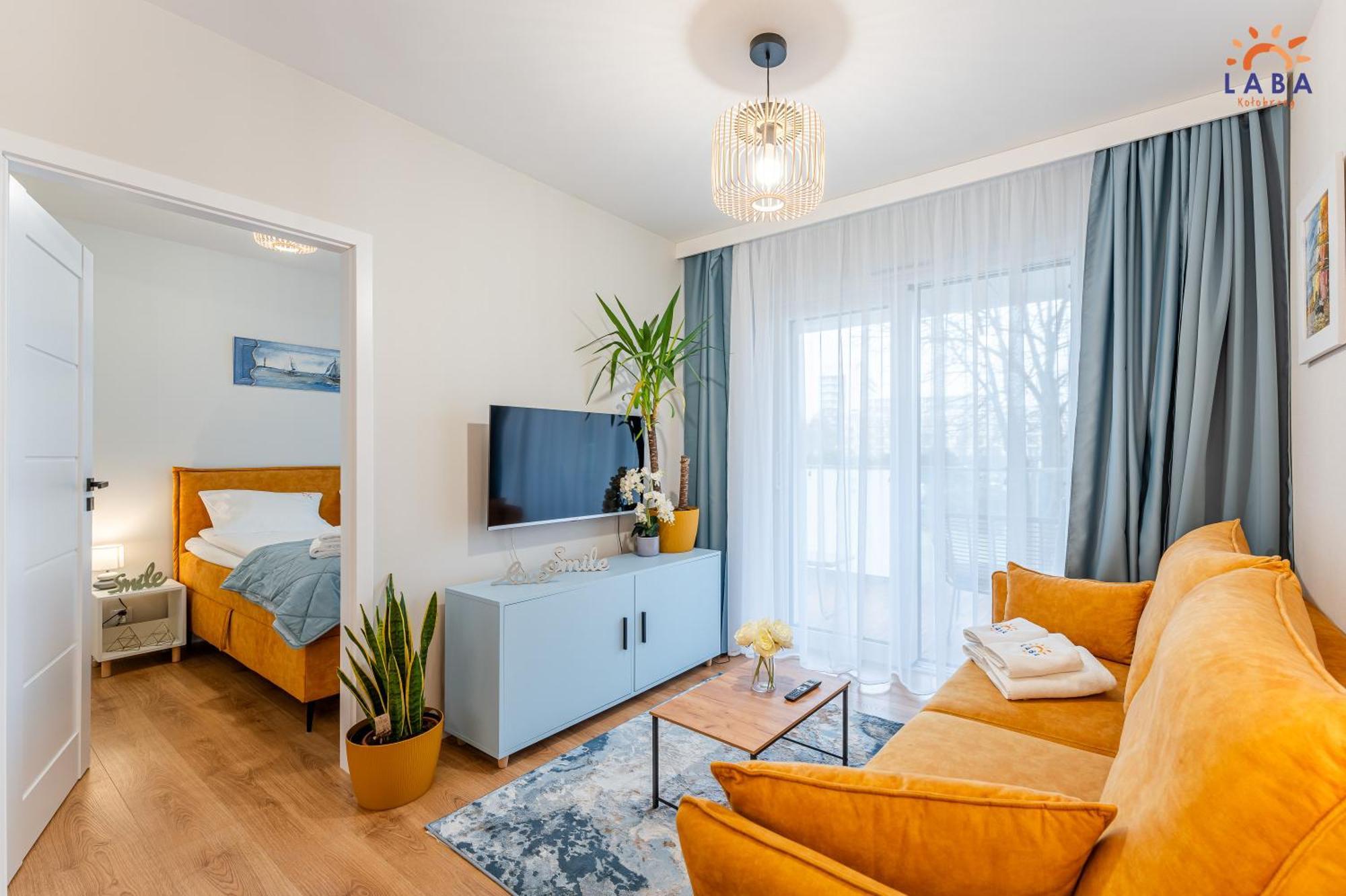 Laba Kolobrzeg Apartamenty Kollataja Z Parkingiem Luaran gambar